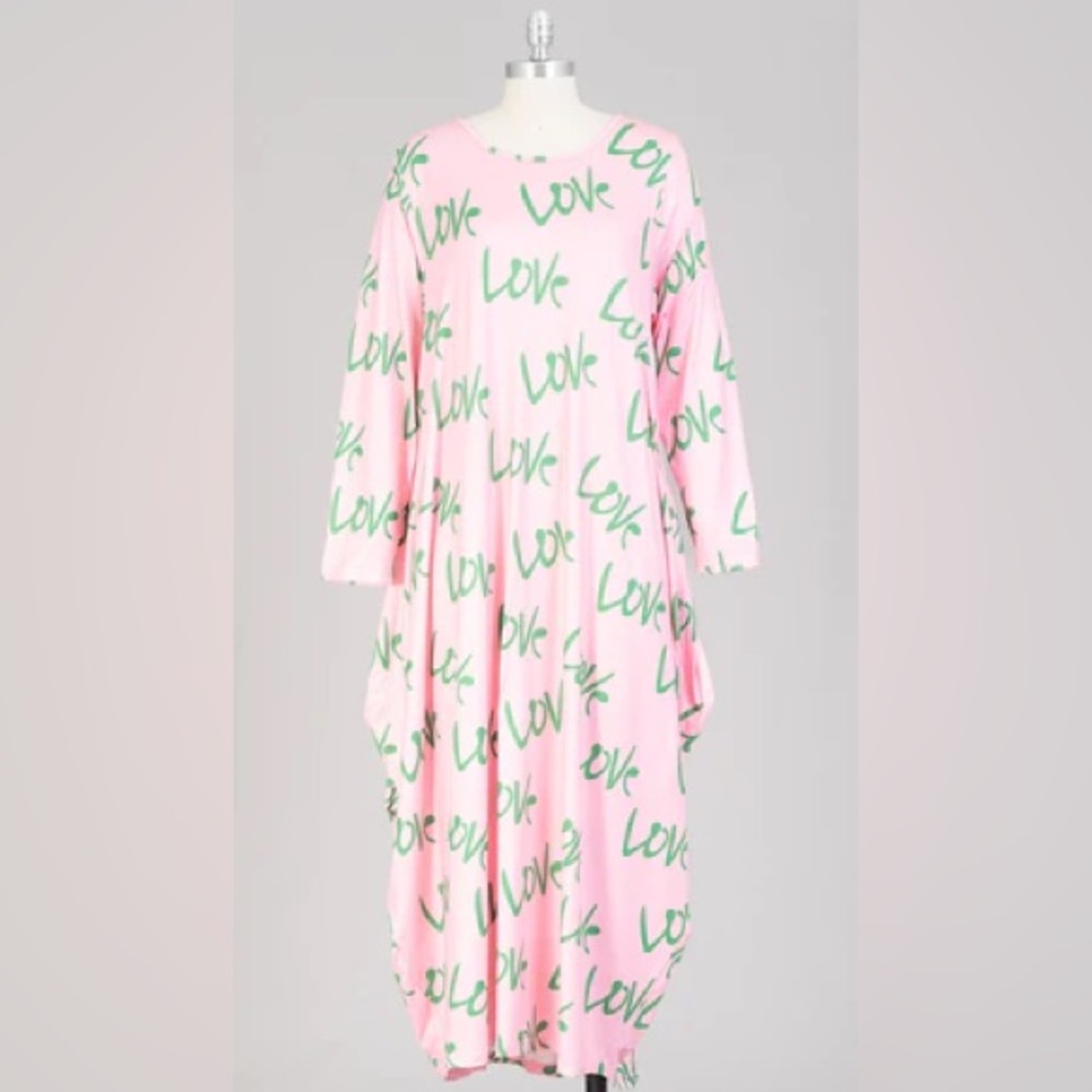 0972.  Maxi Dress with “Love” Print